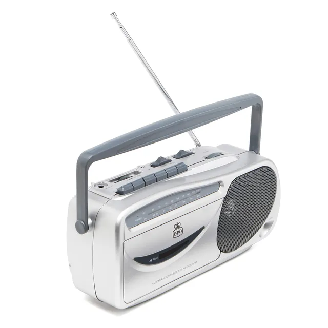 gpo-9401-w9401-radiorekorder-silber-mit-ukw-mw-und-kassette image 1