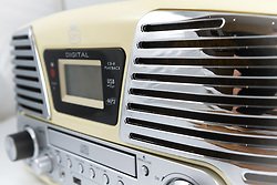 gpo-memphis-plattenspieler-creme-musikzentrum-mit-cd-und-radio image 6