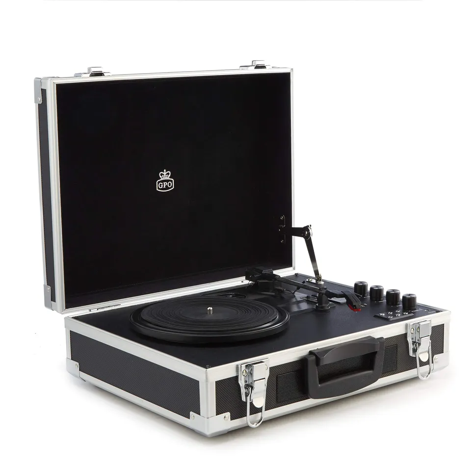 gpo-attach-flightcase-kofferplattenspieler-bluetooth-kassette image 1