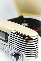 gpo-memphis-plattenspieler-creme-musikzentrum-mit-cd-und-radio image 5